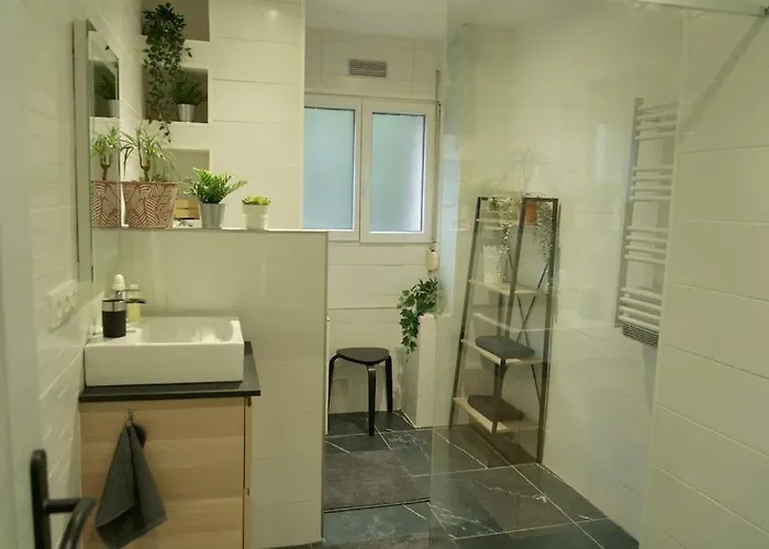 L'appart Enjoy Du Musee De L'auto Lägenhet