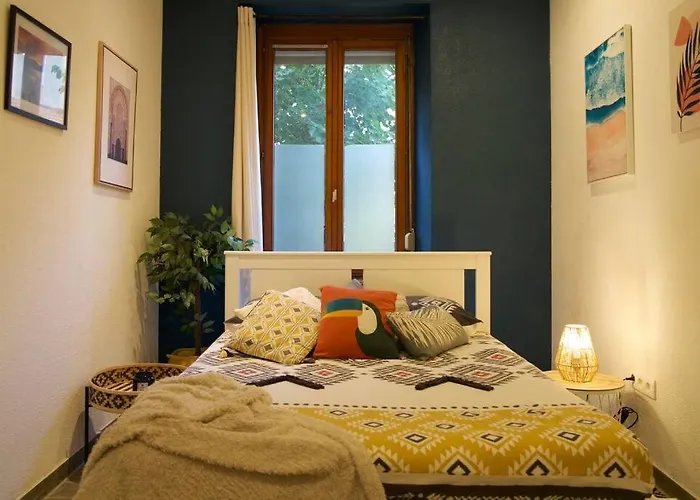 L'appart Enjoy Du Musee De L'auto Lägenhet *