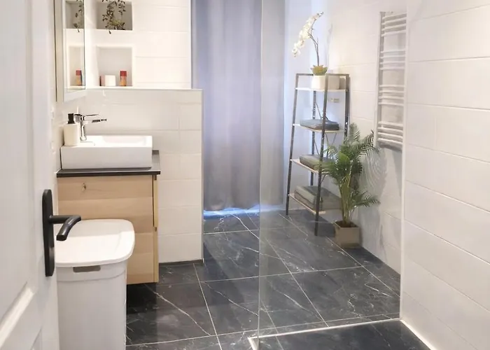 L'appart Enjoy Du Musée De L'auto *